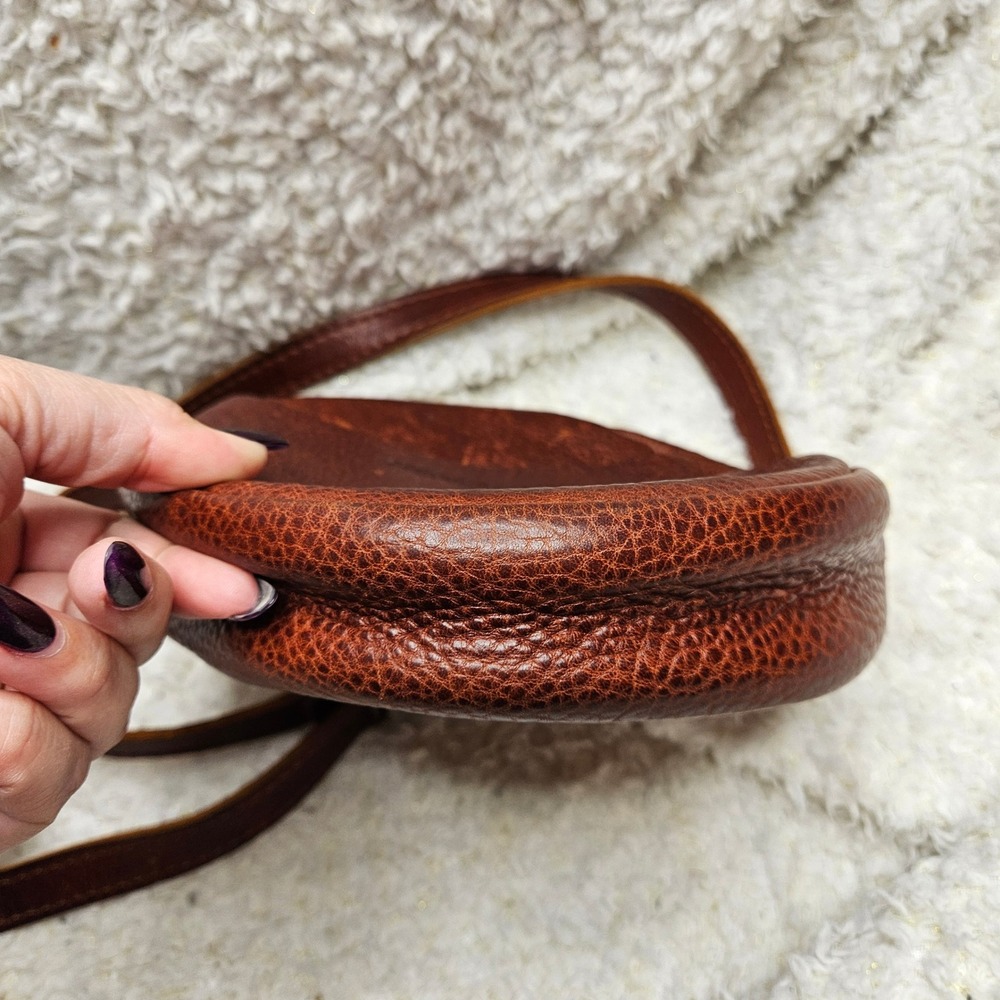 Portland Leather Almost Perfect Pebble Leather Circle Crossbody in Nutmeg - Picture 5 of 11